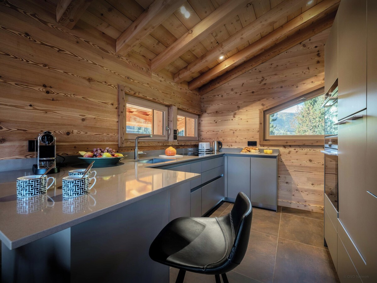 Chalet Ellambra 3