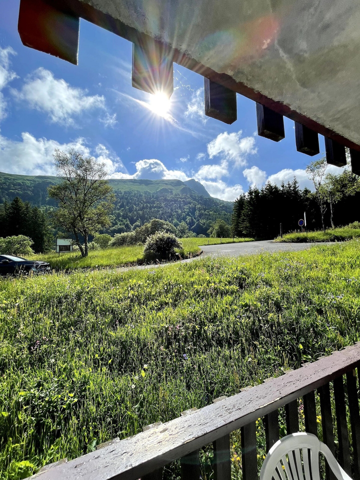 L\"ecrin D\"edern Degle Mont Dore deg Ski Degrandonnee deg