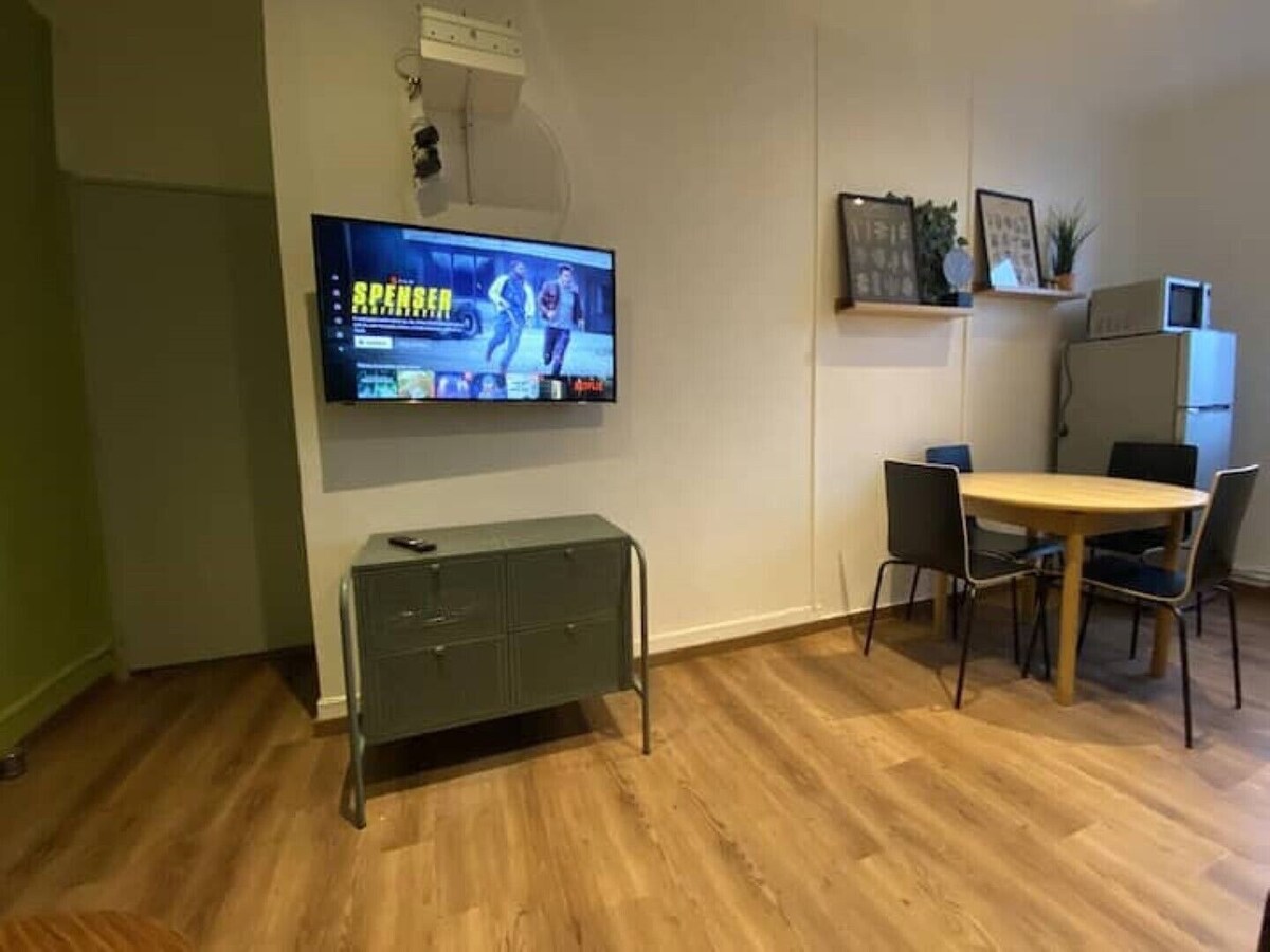 Chic & Cosy F2 4