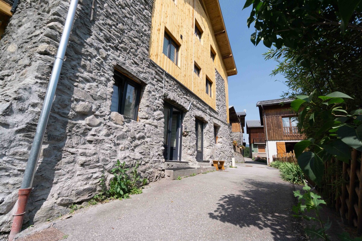 Chalet Belamy 1 4